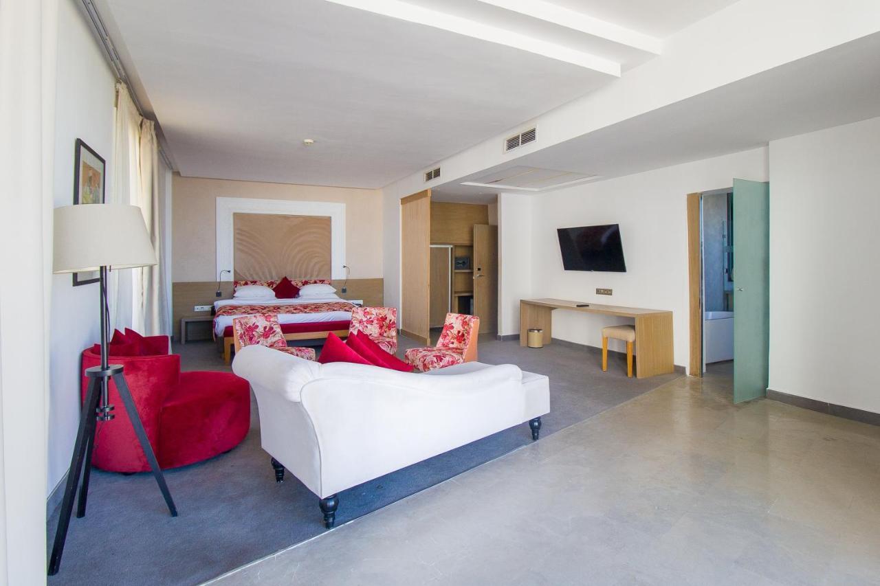 Mandarin Palace Hotel & Spa Tanger Eksteriør bilde Suite