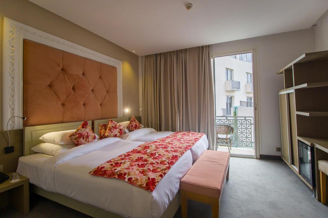 Mandarin Palace Hotel & Spa Tanger Eksteriør bilde A room at the hotel